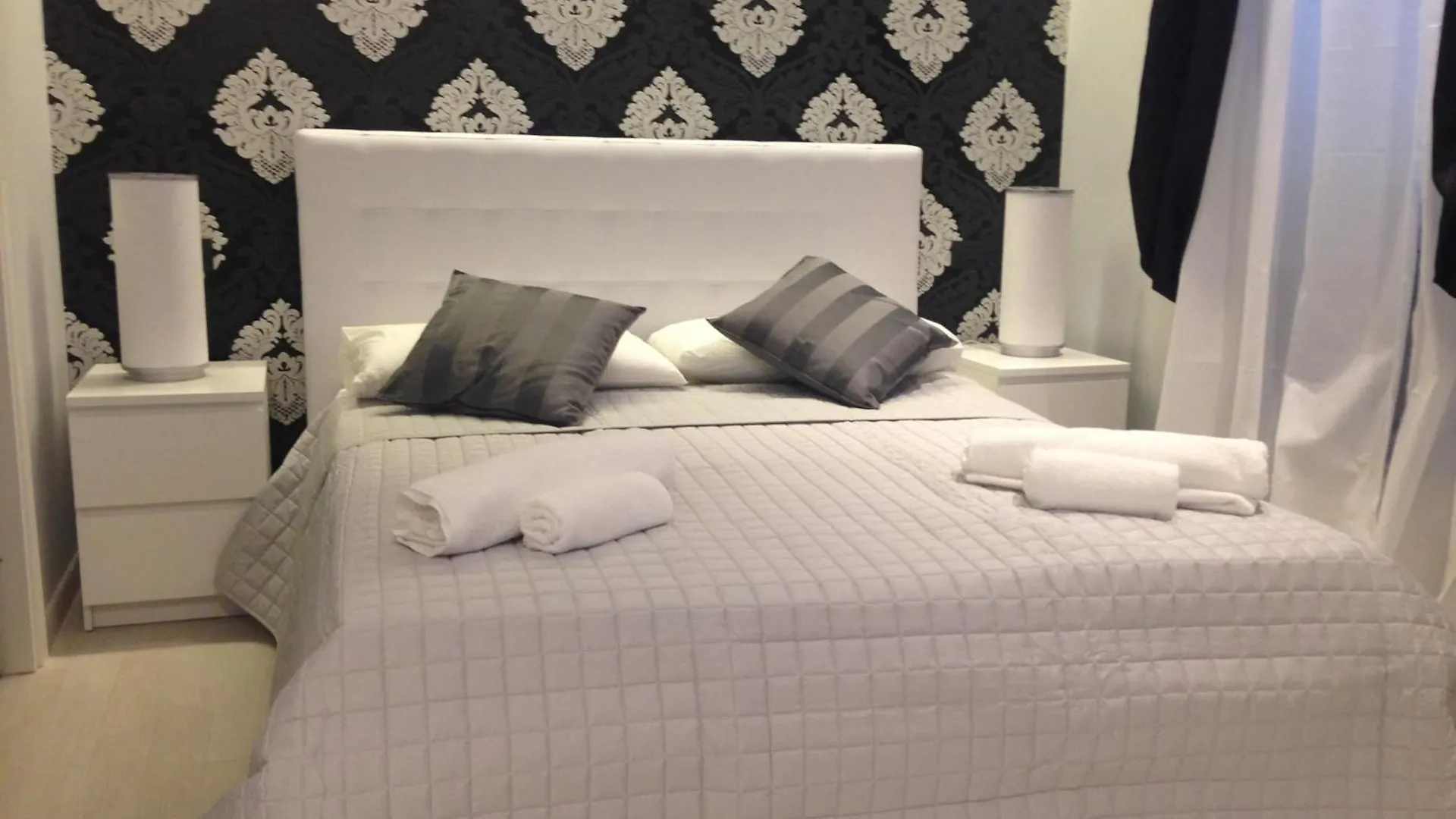 Romance Cosimato Trastevere B&B