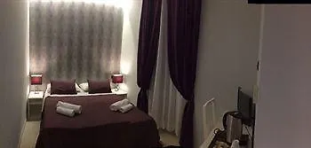 Romance Cosimato Trastevere B&B Italy
