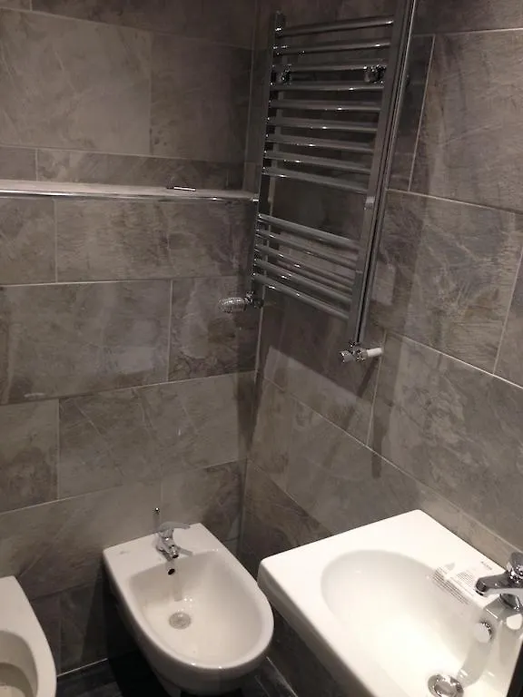 Romance Cosimato Trastevere B&B